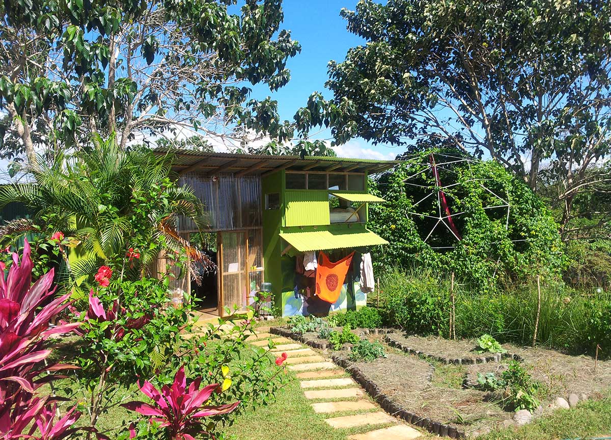 Eco House for Students and Volunteers